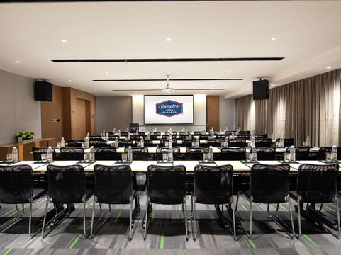 扬州文昌路希尔顿欢朋酒店主图