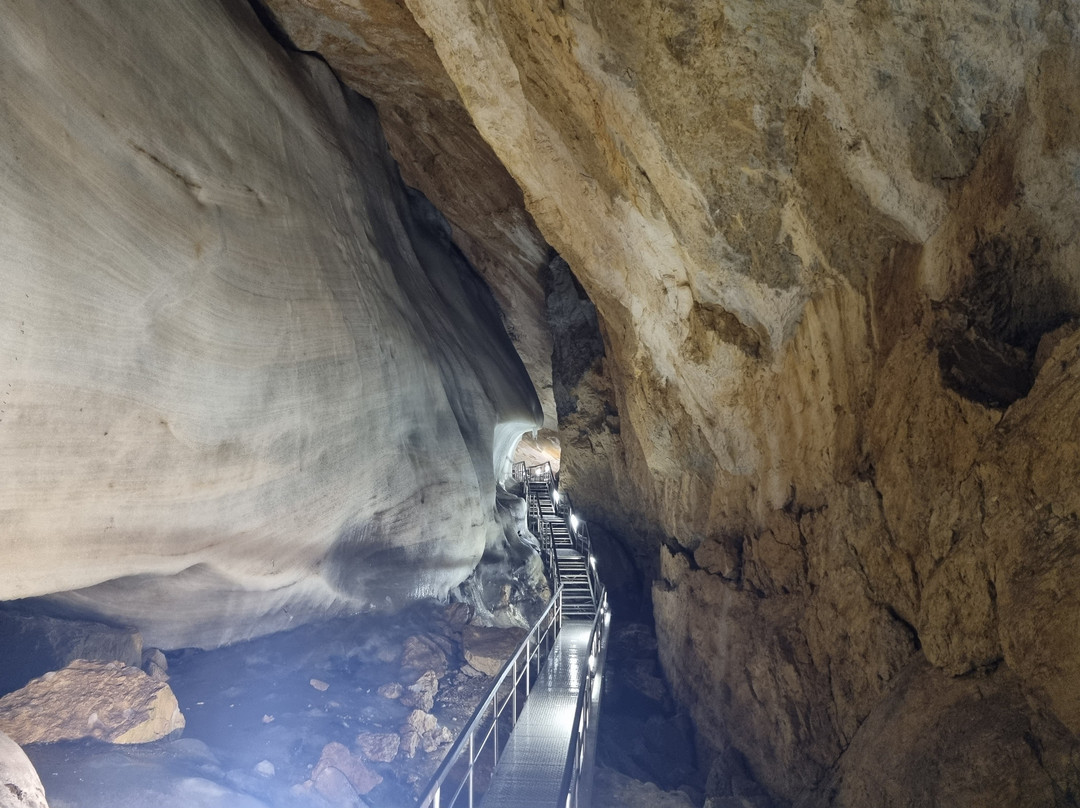 Dobsinska Ice Cave-Dobsina必去景点