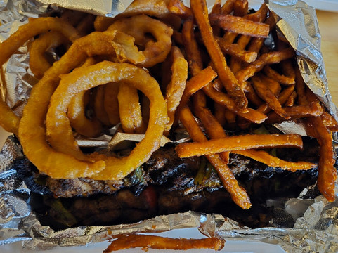 Island Vybz Grill主图