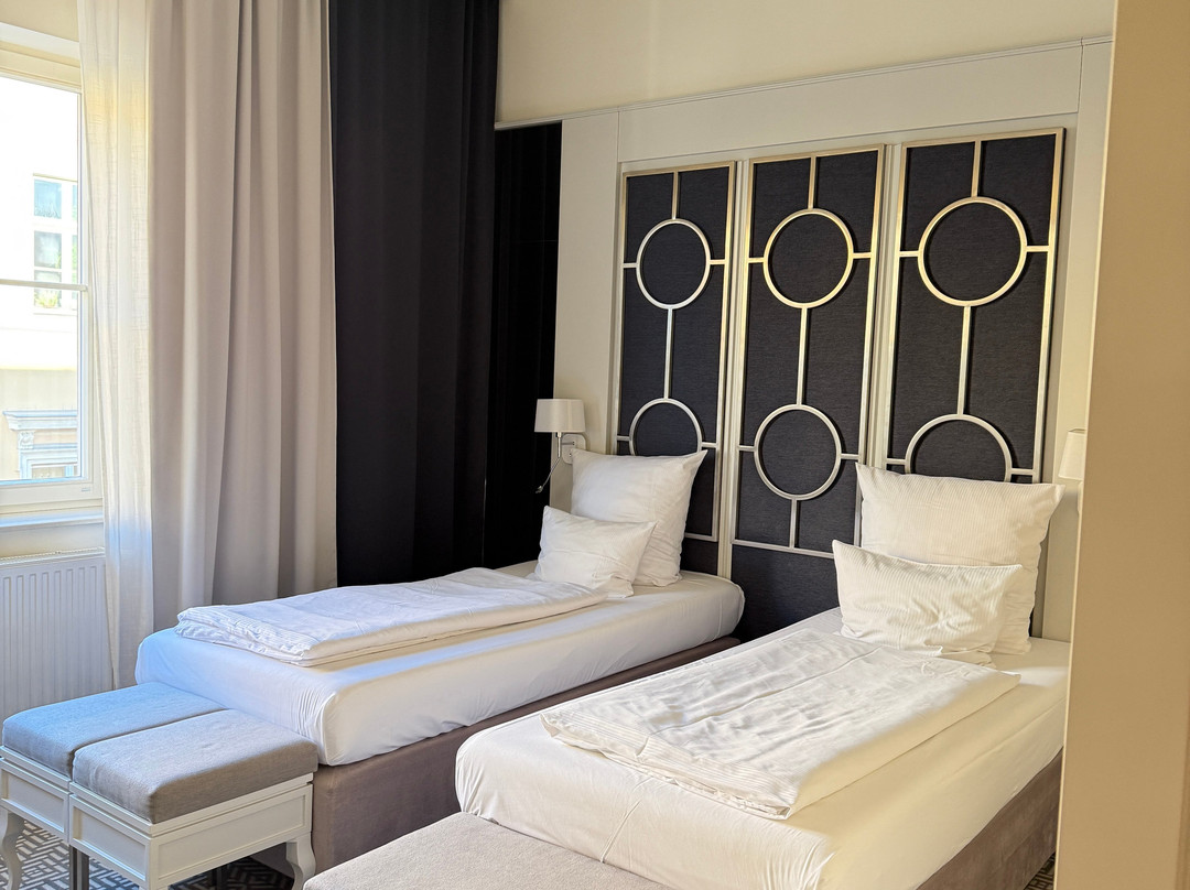 Amber Design Residence主图