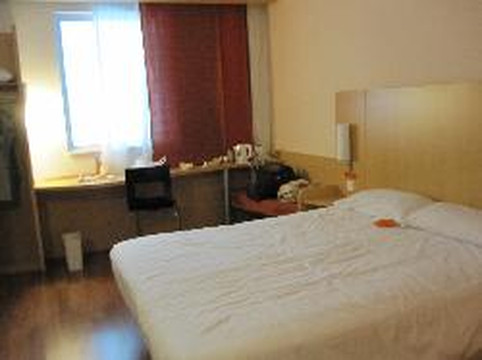 锦江都城酒店(青岛五四广场小麦岛店)主图