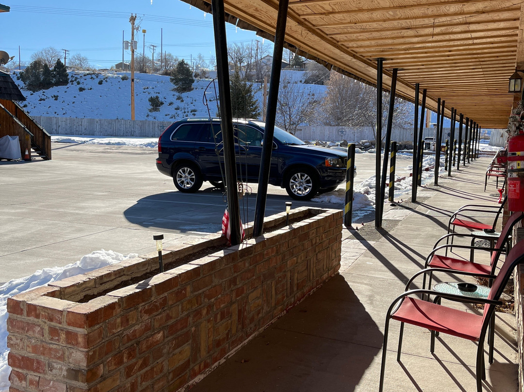 Rustic Inn Motel主图