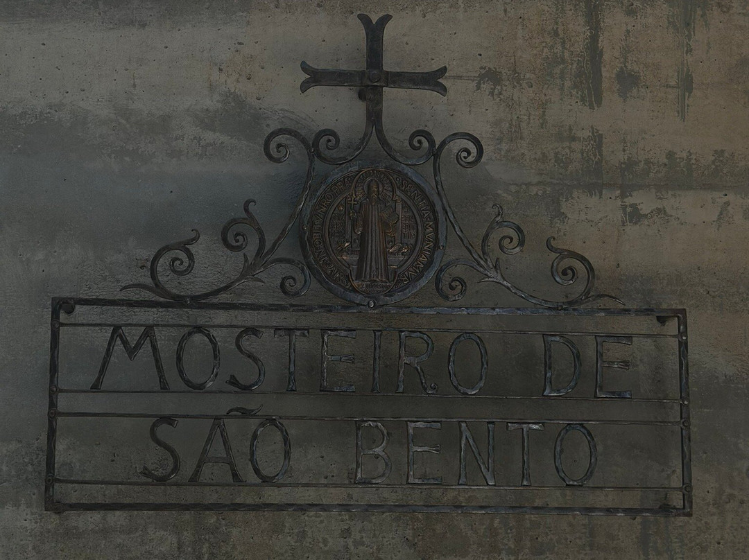 Mosteiro Beneditino De Sao Bento-维涅杜必去景点