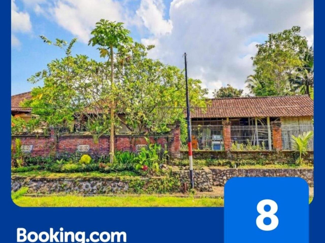 SPOT ON 92399 Hotel Sekar Jagat