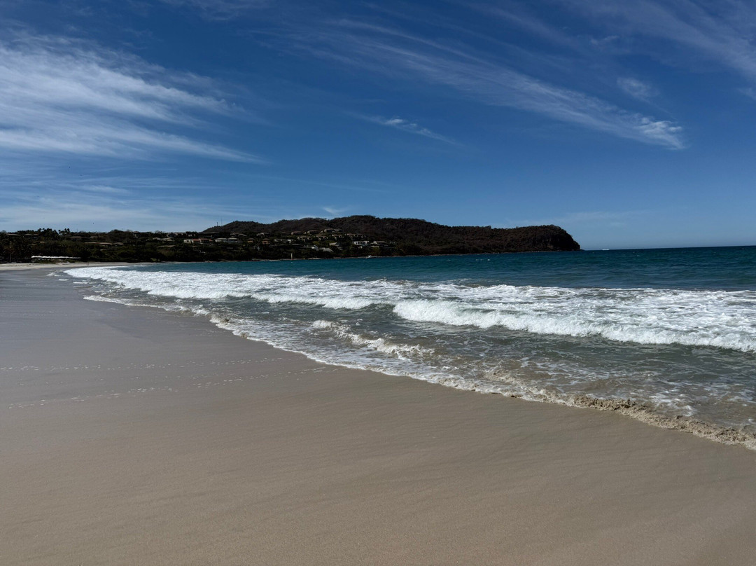 Playa Careyeros景点图片