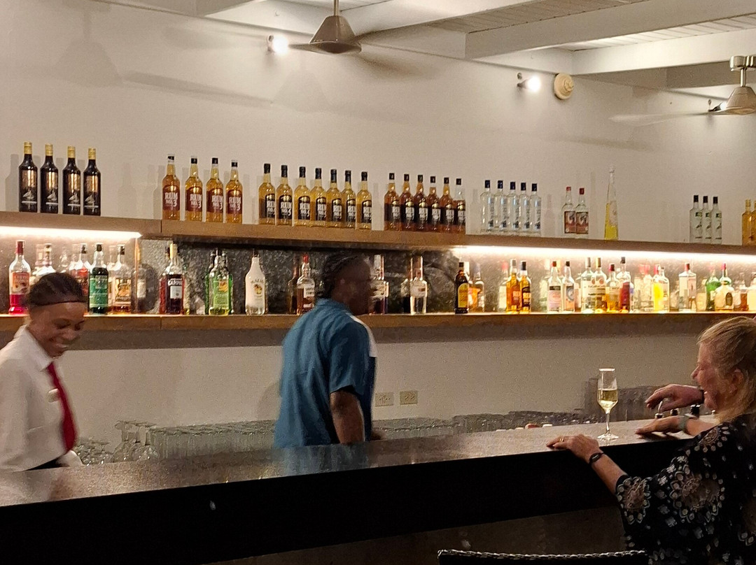Pool Bar Chill景点图片