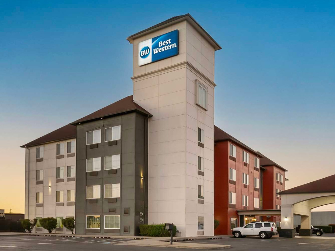 Shady Cove酒店住宿-Best Western Crater Lake Highway White City/Medford