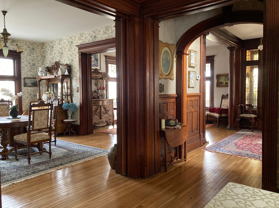 Seven Gables