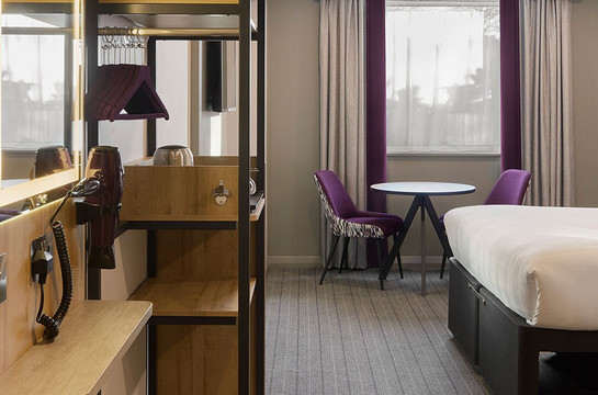 Premier Inn Solihull South (M42)主图