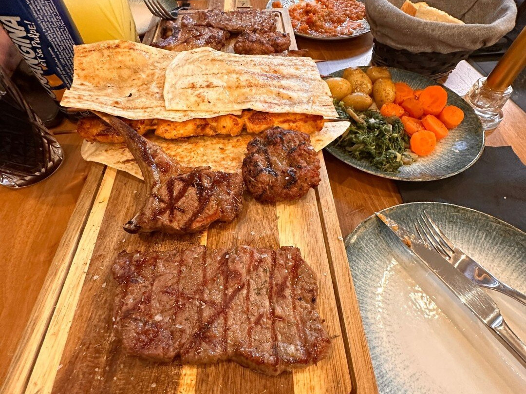 Moon Steak & Grill
