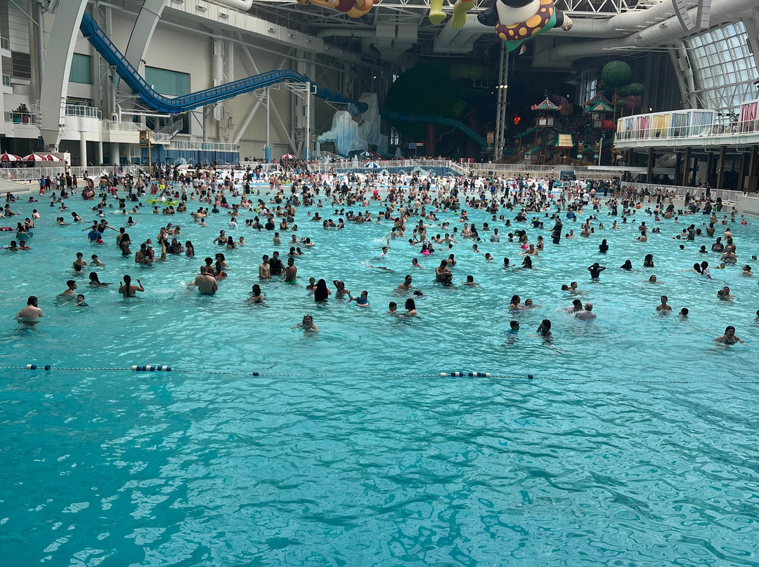 DreamWorks Water Park at American Dream-东卢瑟福必去景点