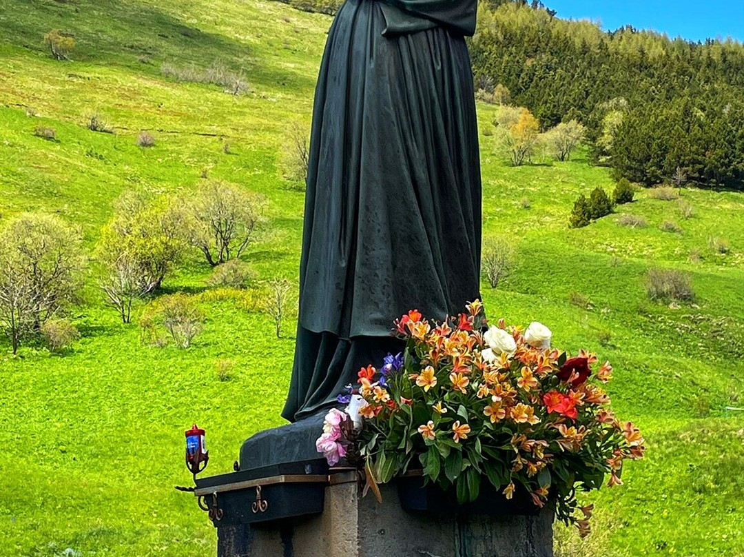 Sanctuaire Notre-Dame de la Salette景点图片