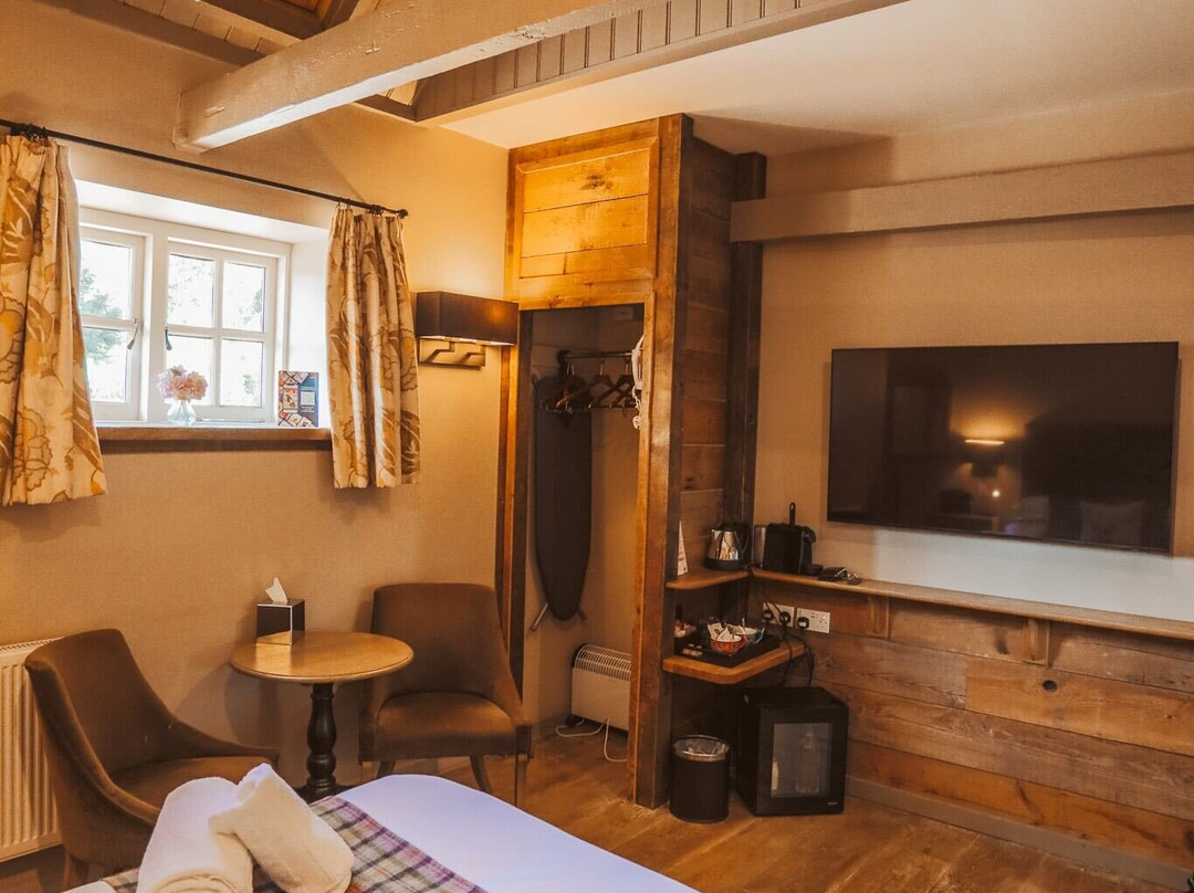 The White Hart Pub With Rooms主图