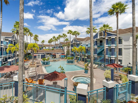 奥兰多布埃纳湖维斯塔索内斯塔 ES 套房公寓酒店主图