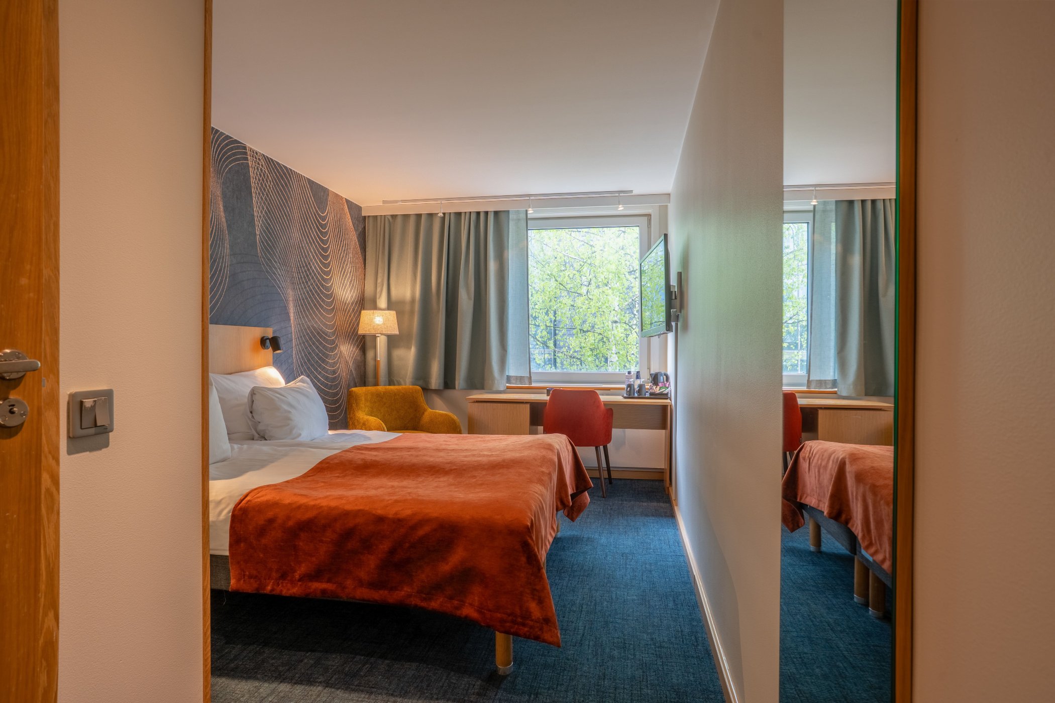 艾维尼酒店-普罗菲尔酒店-客卧