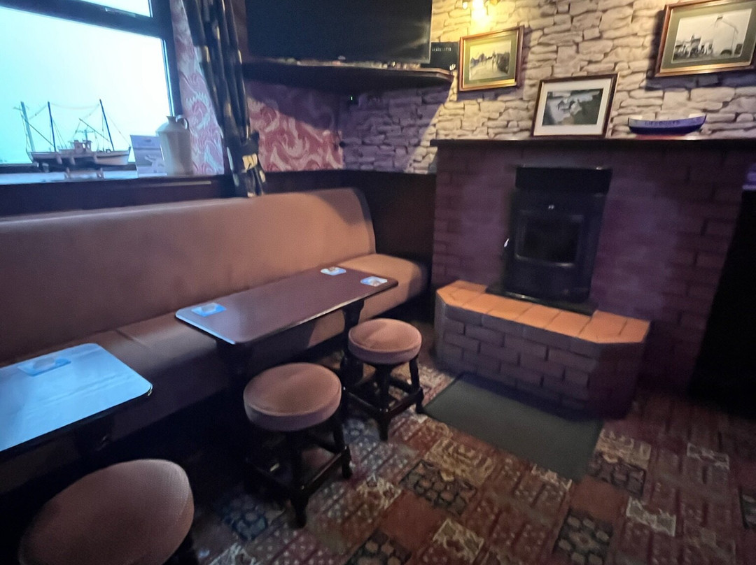 Michael John's Pub-Moville必去景点