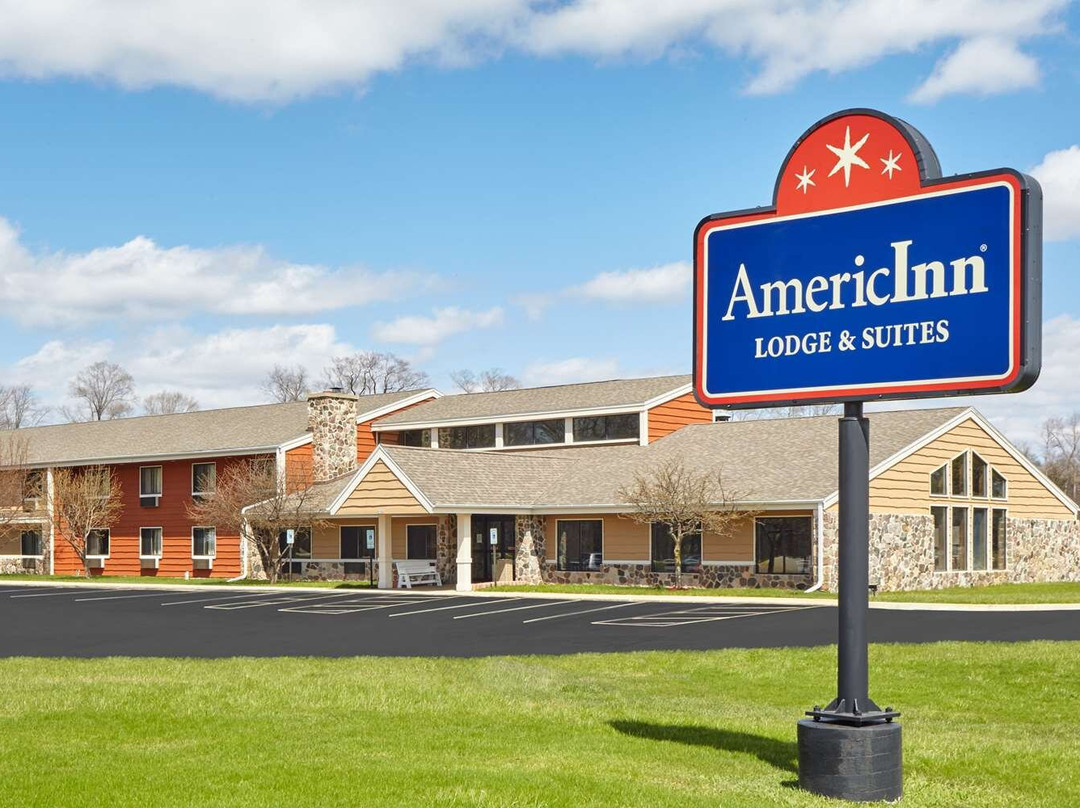 AmericInn by Wyndham Burlington