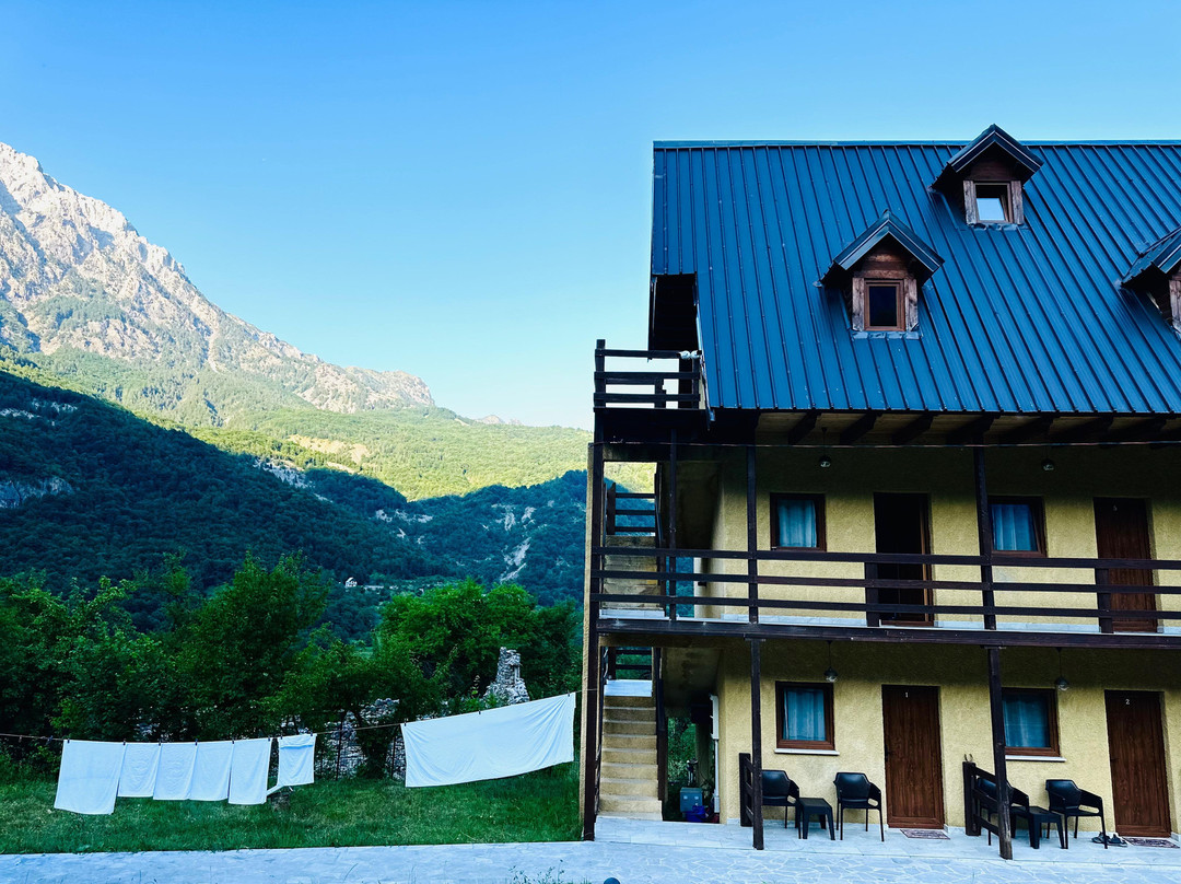 Guesthouse Gjoni Theth