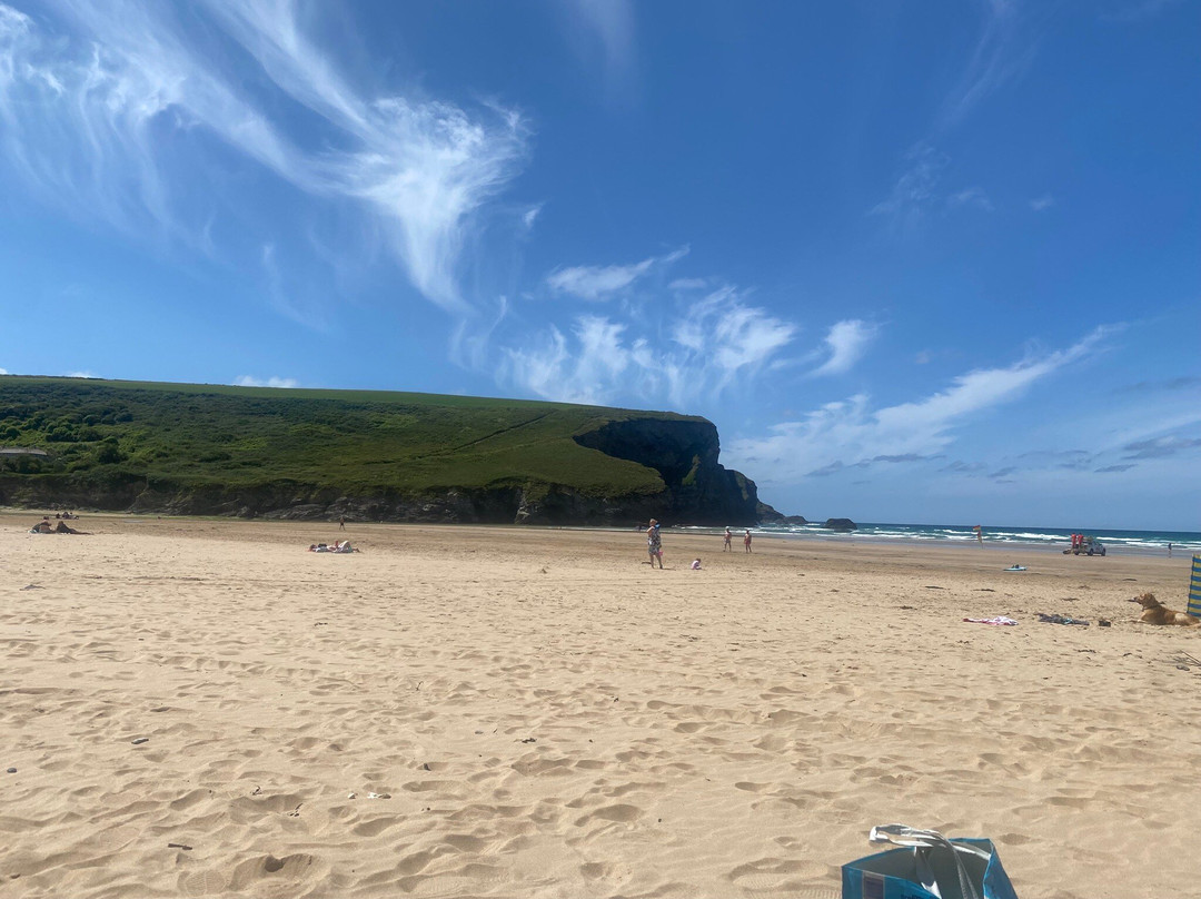 Mawgan Porth Beach-茅根海岸必去景点