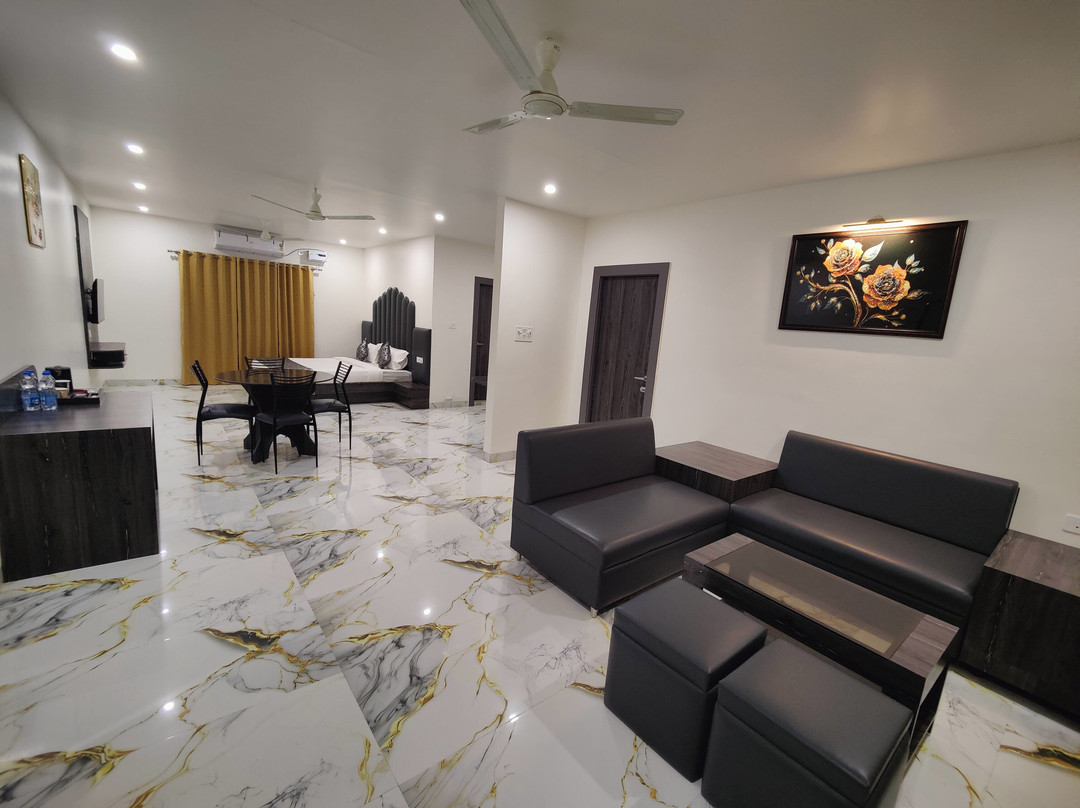 Shrikunj - Hotel And Restaurant主图