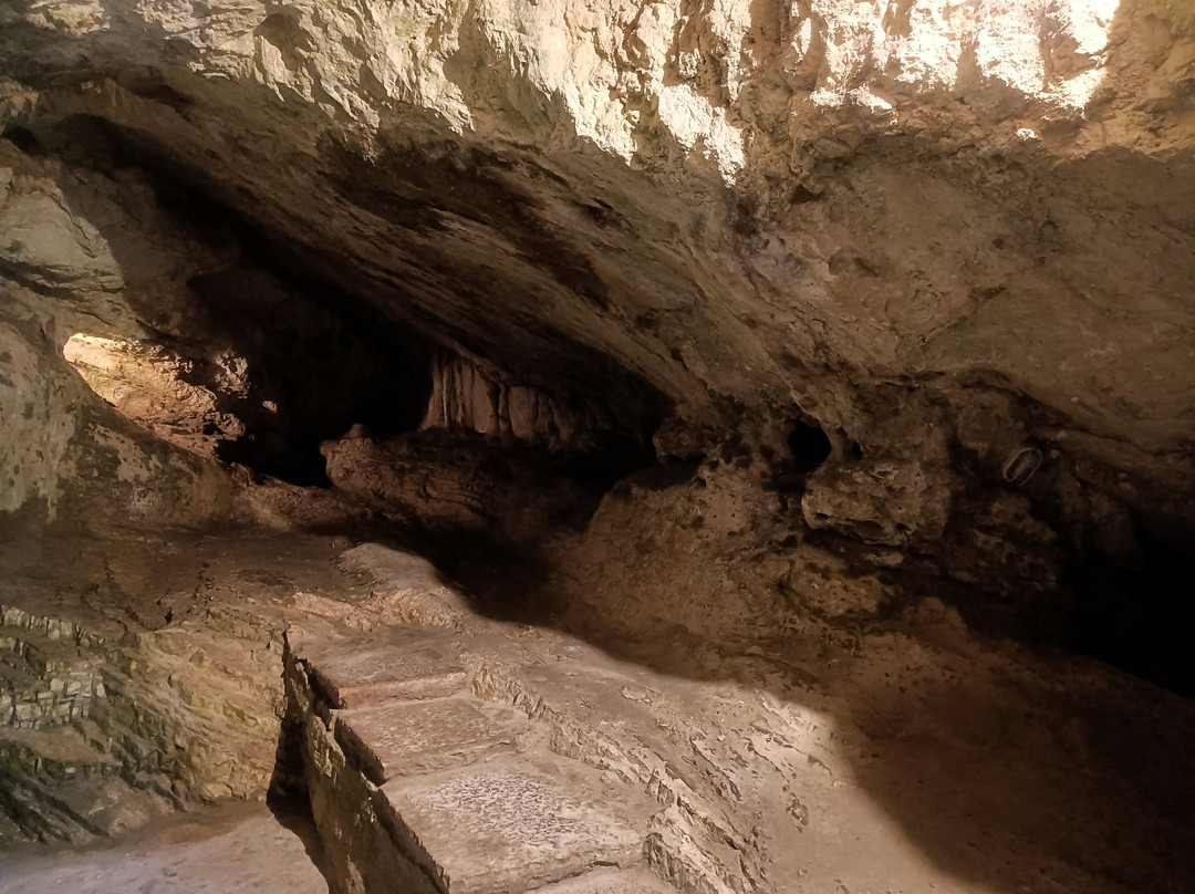 Grotta di San Michele-Sant'Angelo in Grotte必去景点