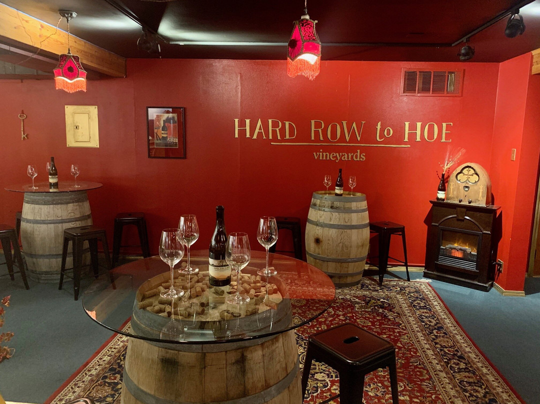 Hard Row To Hoe Vineyards-莱文沃思必去景点
