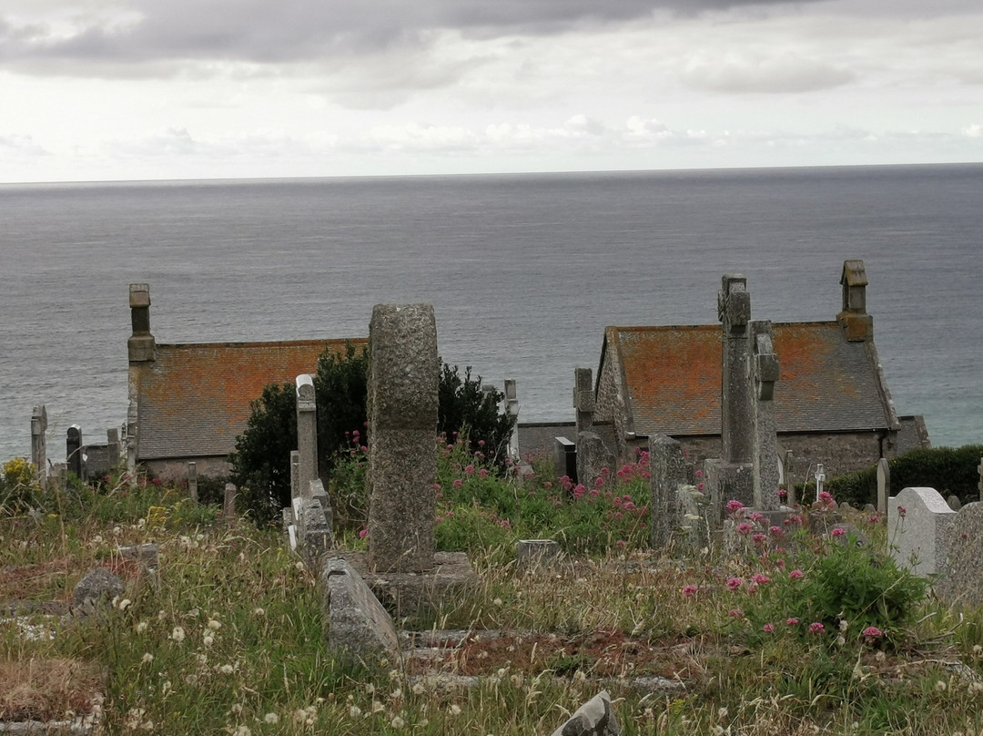 Barnoon Cemetery-圣艾维斯必去景点