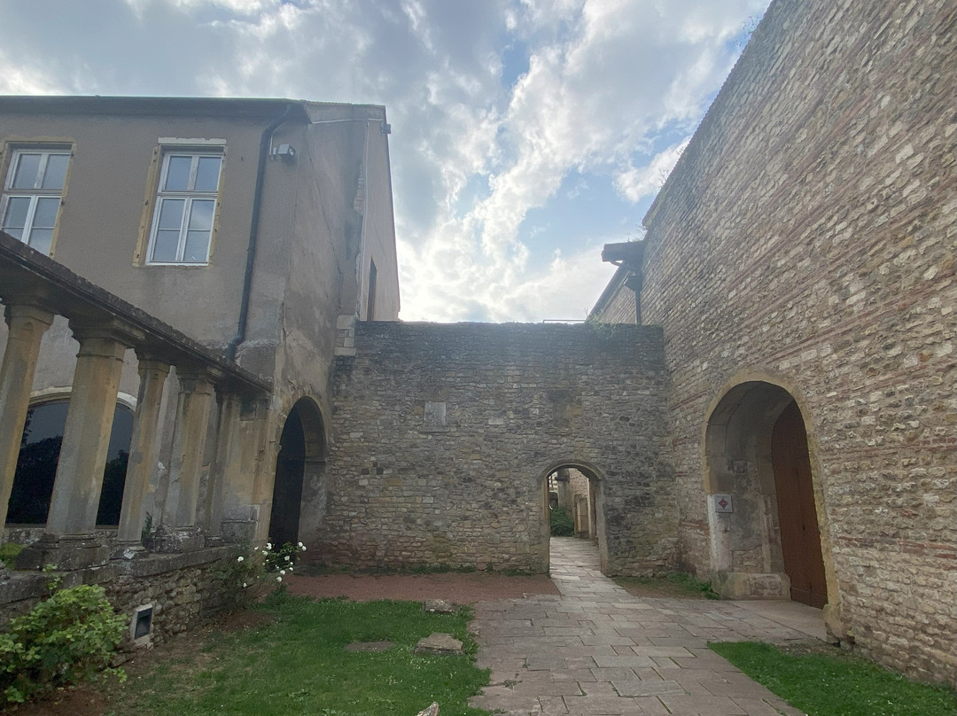 Saint Pierre aux Nonnains Basilica-梅斯必去景点