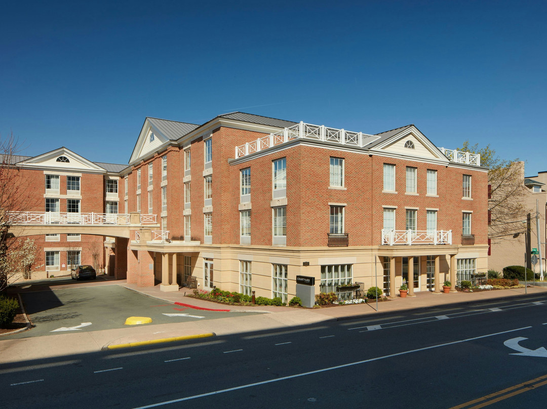 Courtyard Charlottesville - University Medical Center