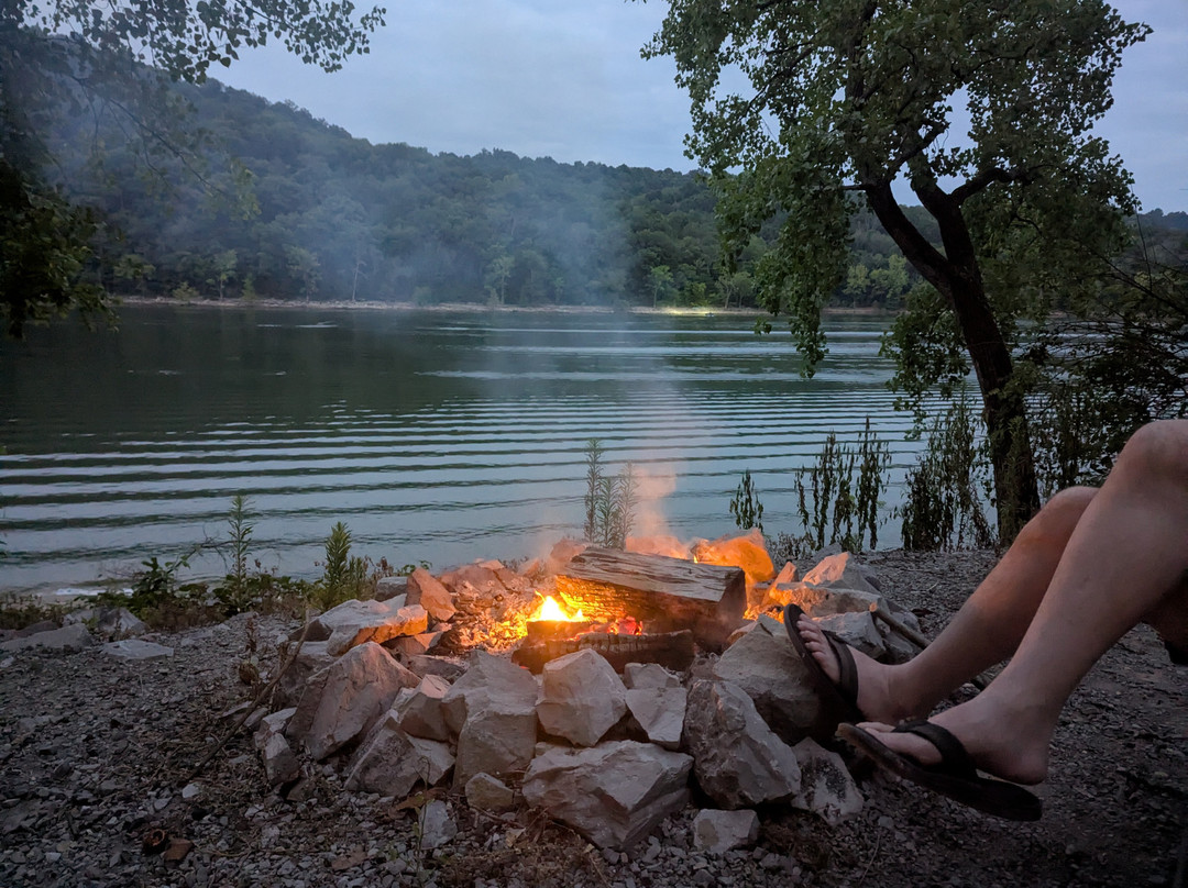Hidden Harbor Marina-Smithville必去景点