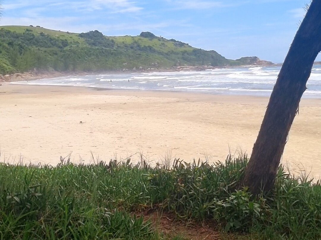 Vermelha Beach-Praia do Rosa必去景点