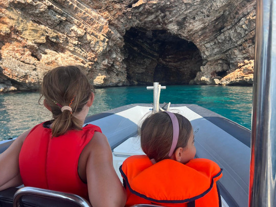 Atrevida  Sport Yacht Charter-Portocolom必去景点