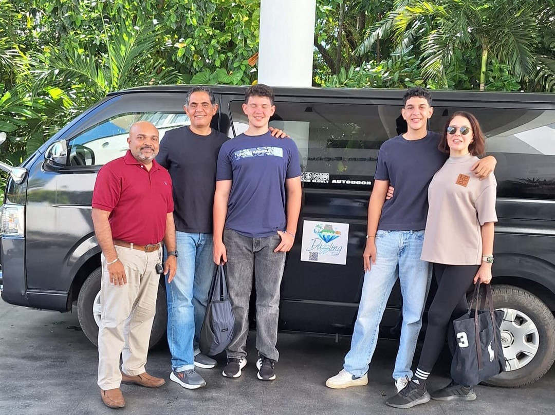 Dazzling Tours-康提必去景点