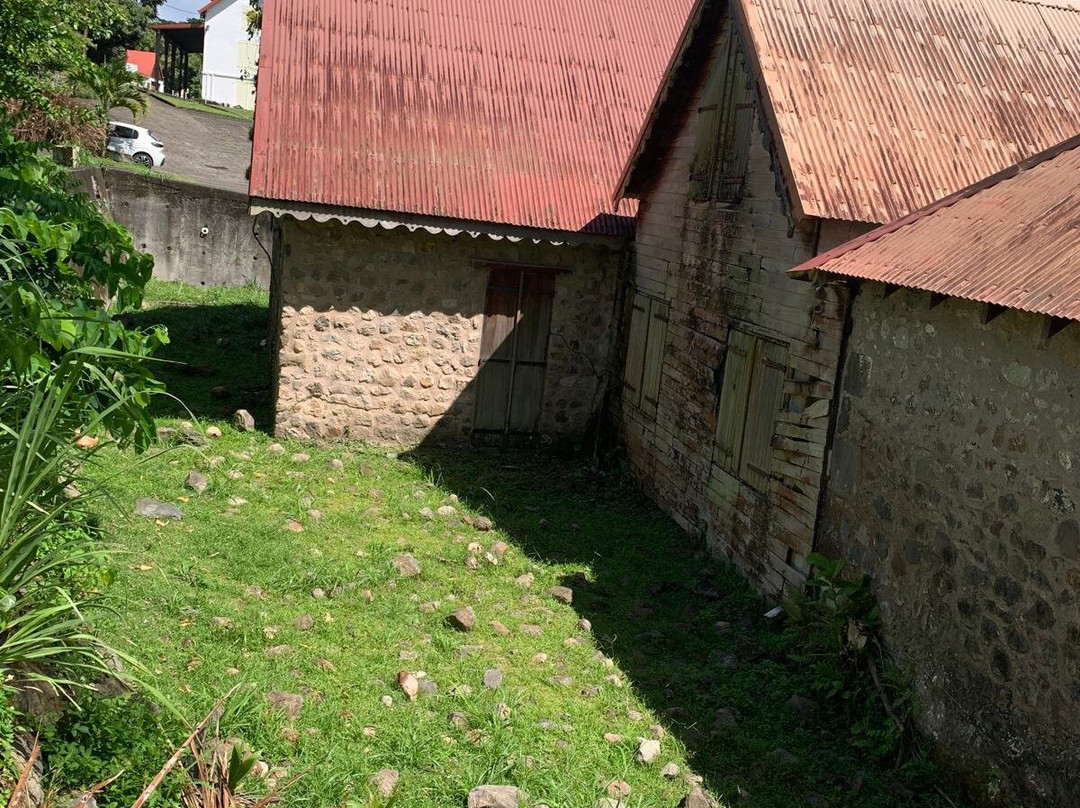 Habitation Beausoleil-Saint-Claude必去景点