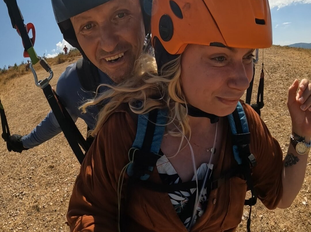 Aeroclub Albania-夫罗勒必去景点