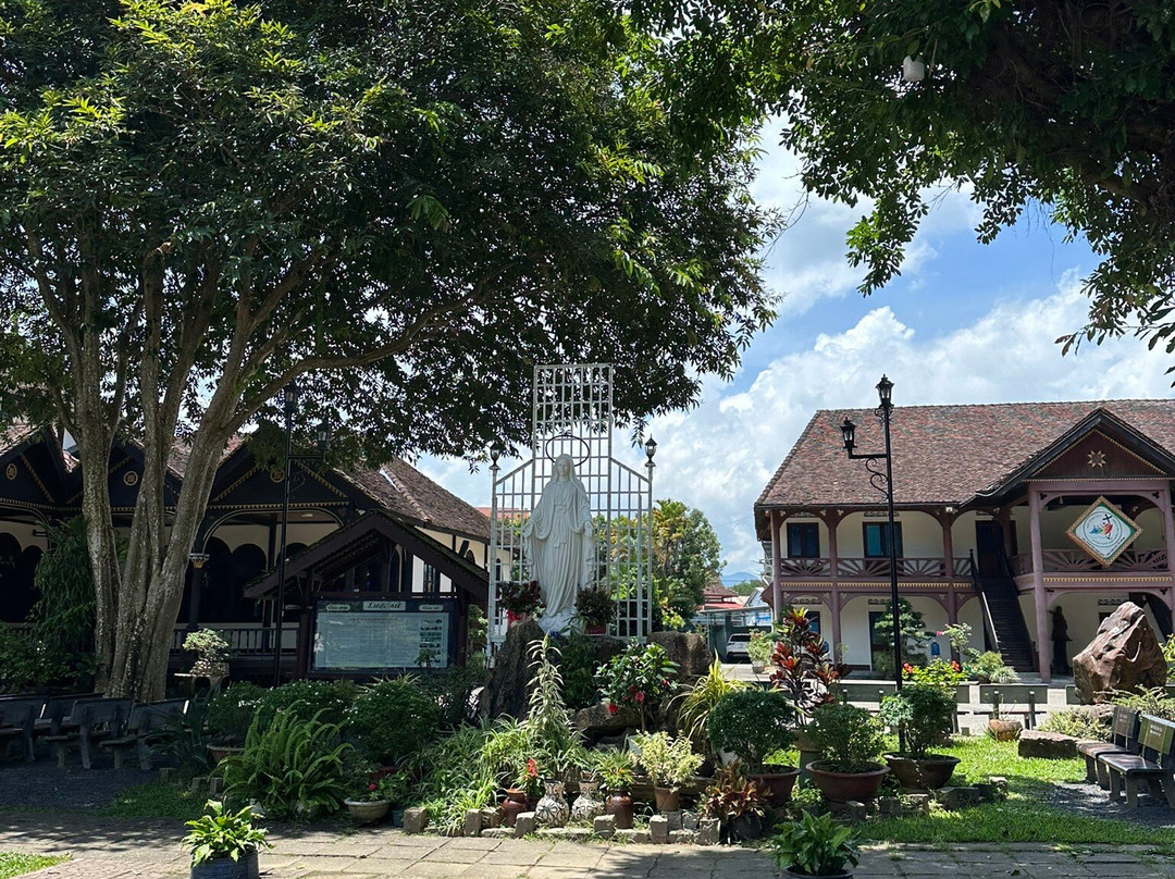Wooden Church-昆嵩必去景点
