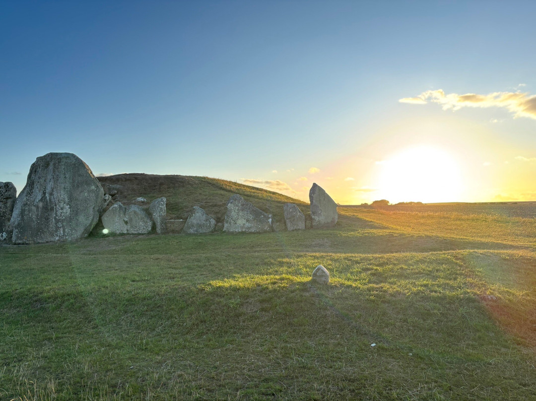 West Kennet Long Barrow-埃夫伯里必去景点