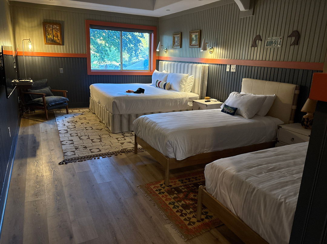 Croydon酒店住宿-桑纳皮湖酒店