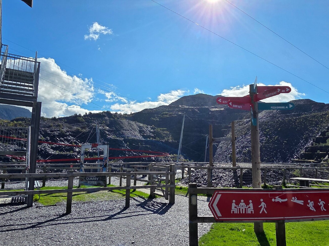 Zip World Penrhyn Quarry-Bethesda必去景点