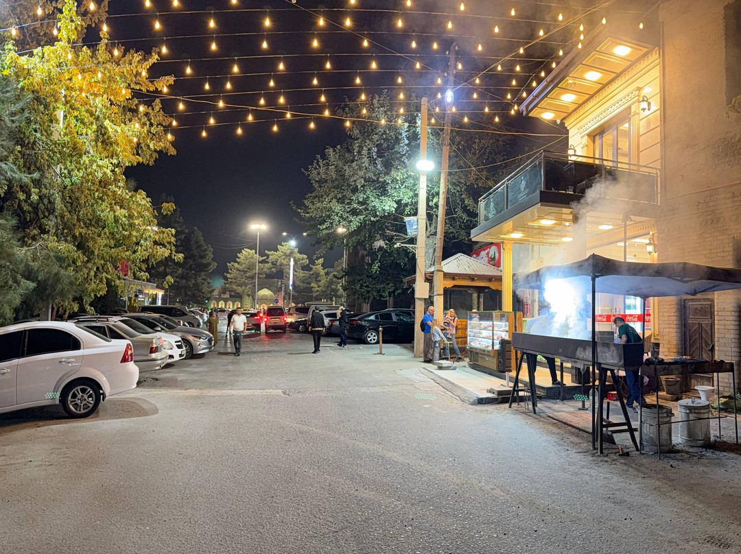 Zarqand Restaurant