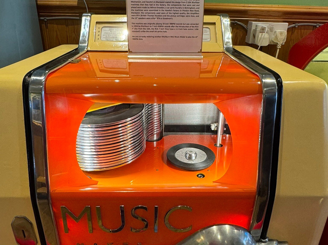 Ditchburn Jukebox Museum-Lytham St Anne's必去景点