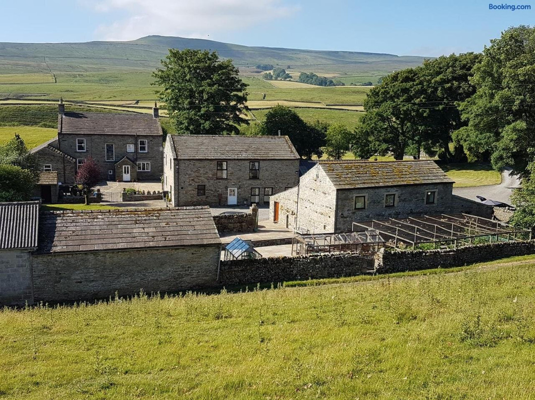Old Camms Holiday Cottages
