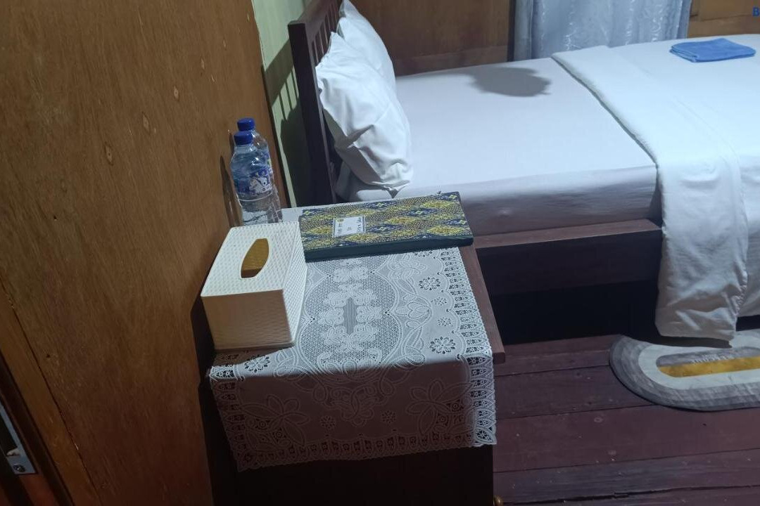 Watuburu Cottage & Restaurant