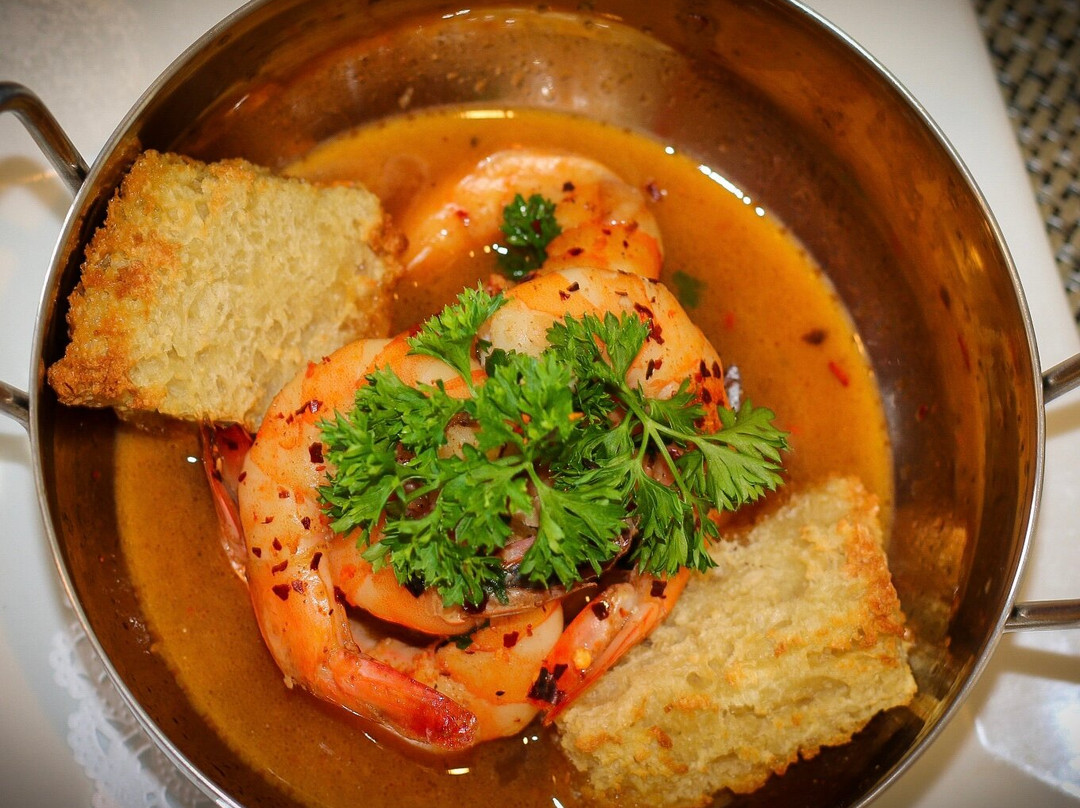 Jolie American Bistro