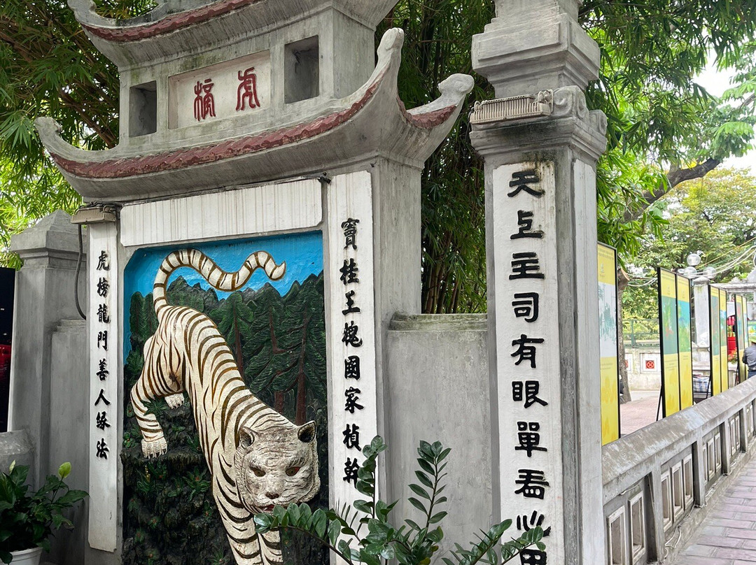 Hanoi Free Private Tour Guide-河内必去景点