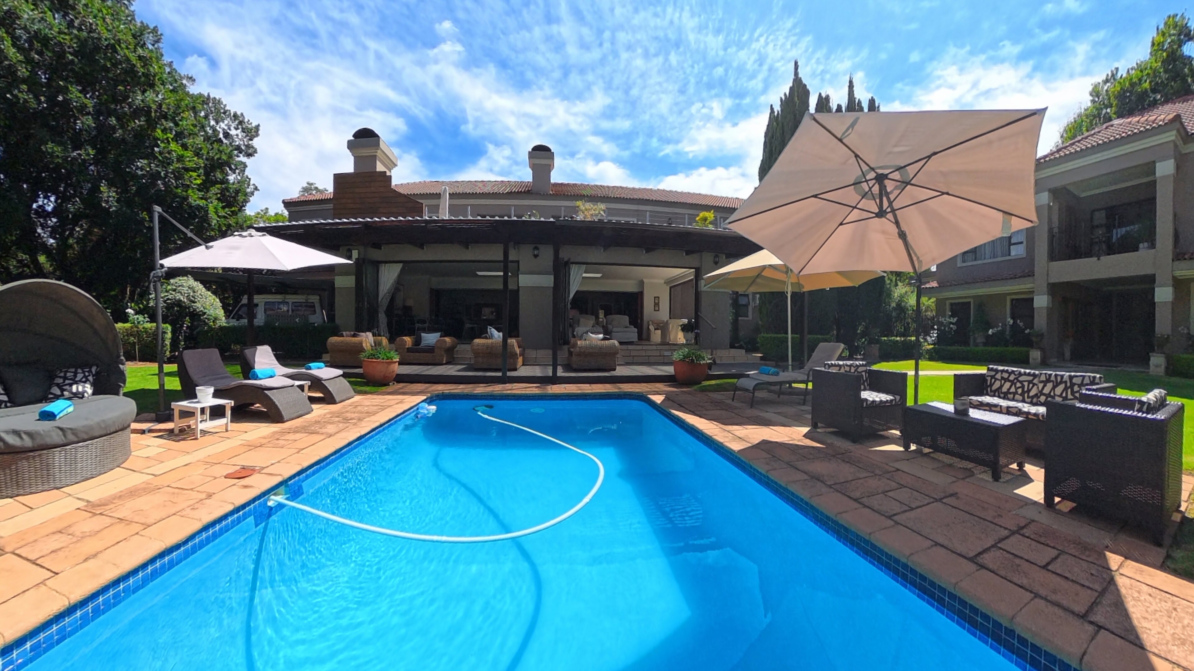 58 On Hume Boutique Stay-泳池