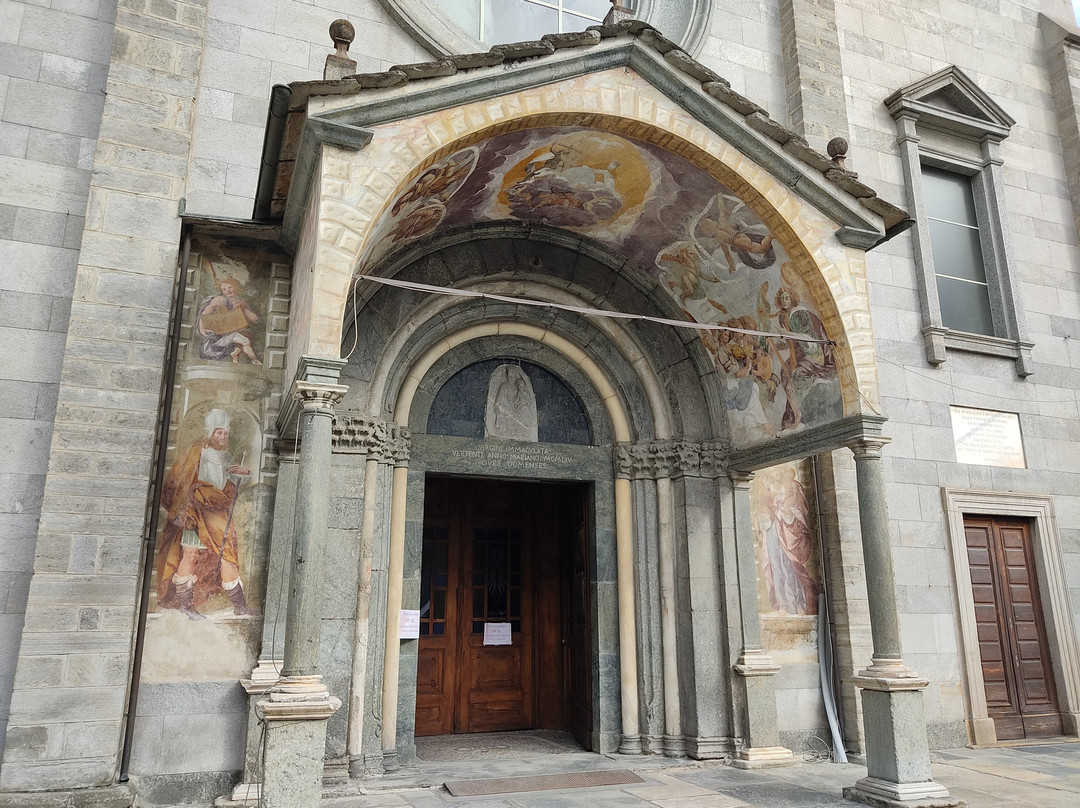 Collegiata dei Santi Gervasio e Protasio-多莫多索拉必去景点