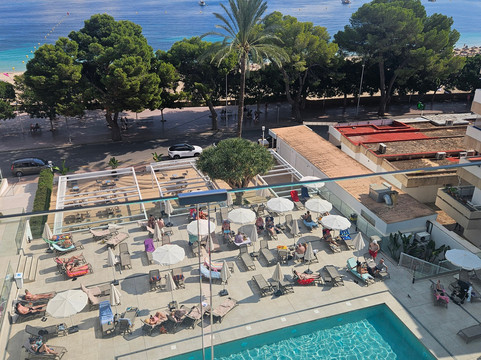 热带海滩住宿主图