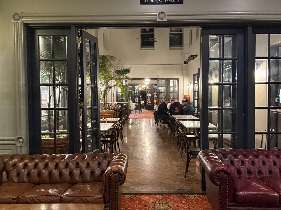 Alpine Hotel Warburton主图