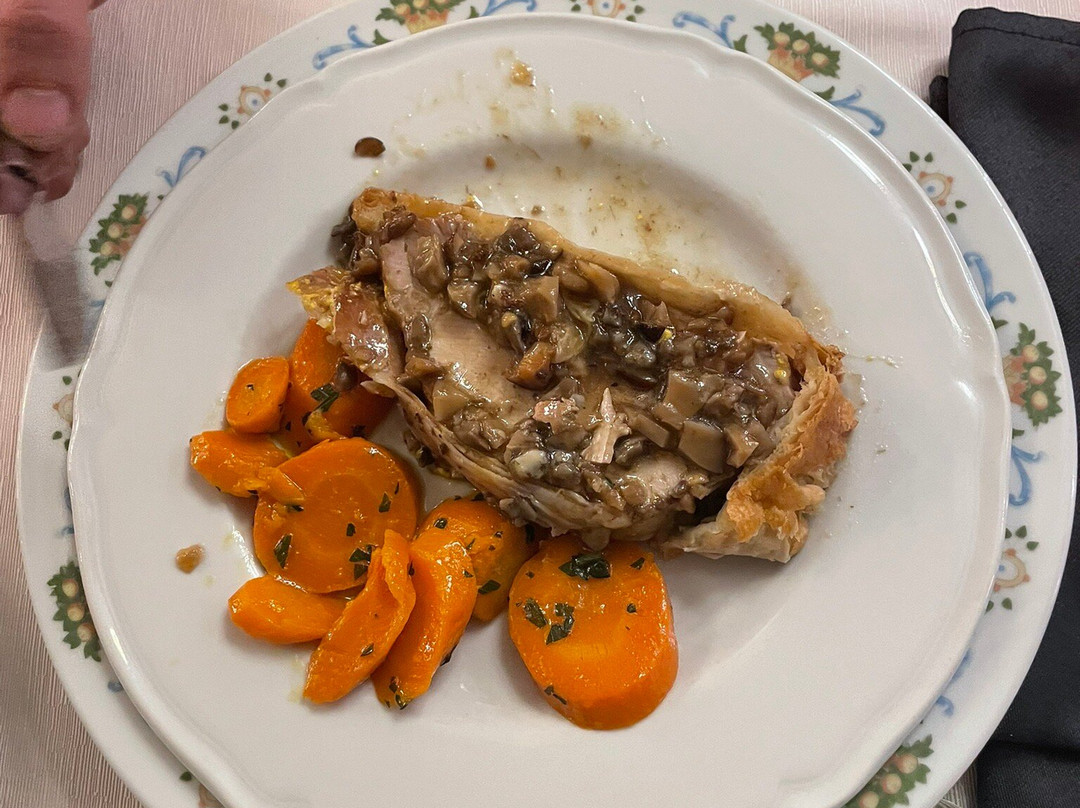 阿杜亚丽晶娜萨巴康体美容酒店主图